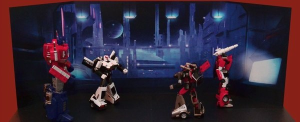 Toystages Now Offering A Variety Of TF Themed Backdrops  (11 of 15)